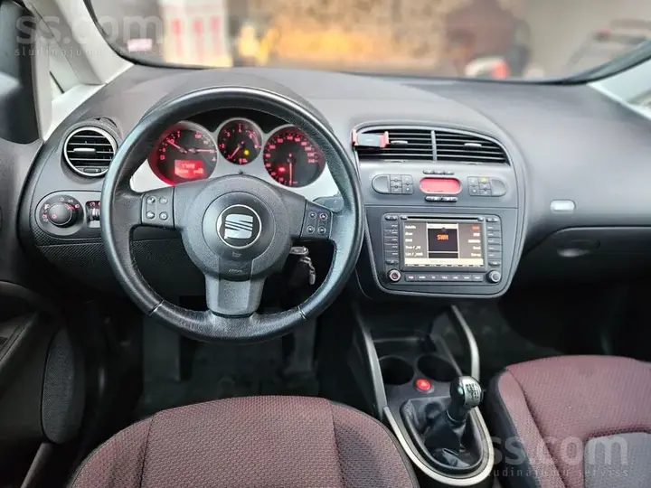 Seat Altea 2004 photo 5