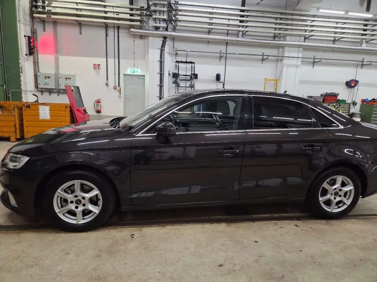 Audi A3 2016 photo 2