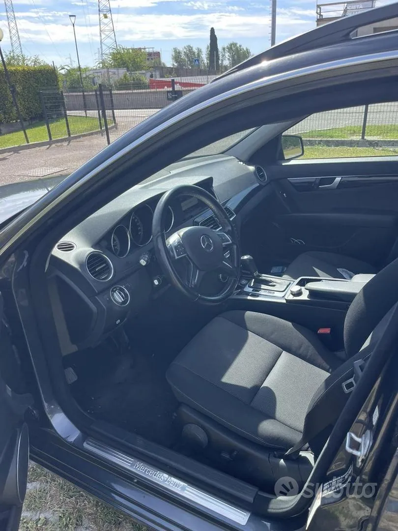 Mercedes-Benz C 2014 photo 2