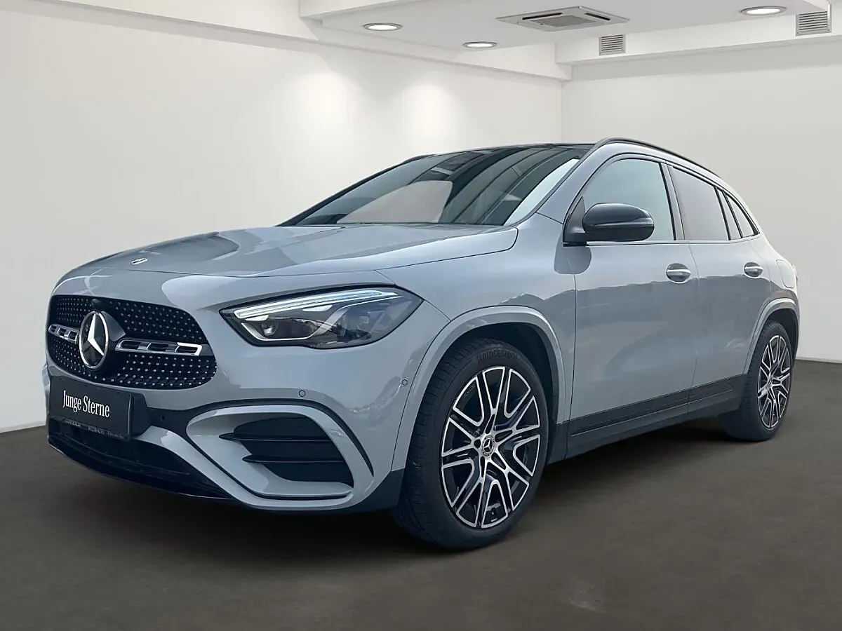 Mercedes-Benz Gla Class 2025 photo 2
