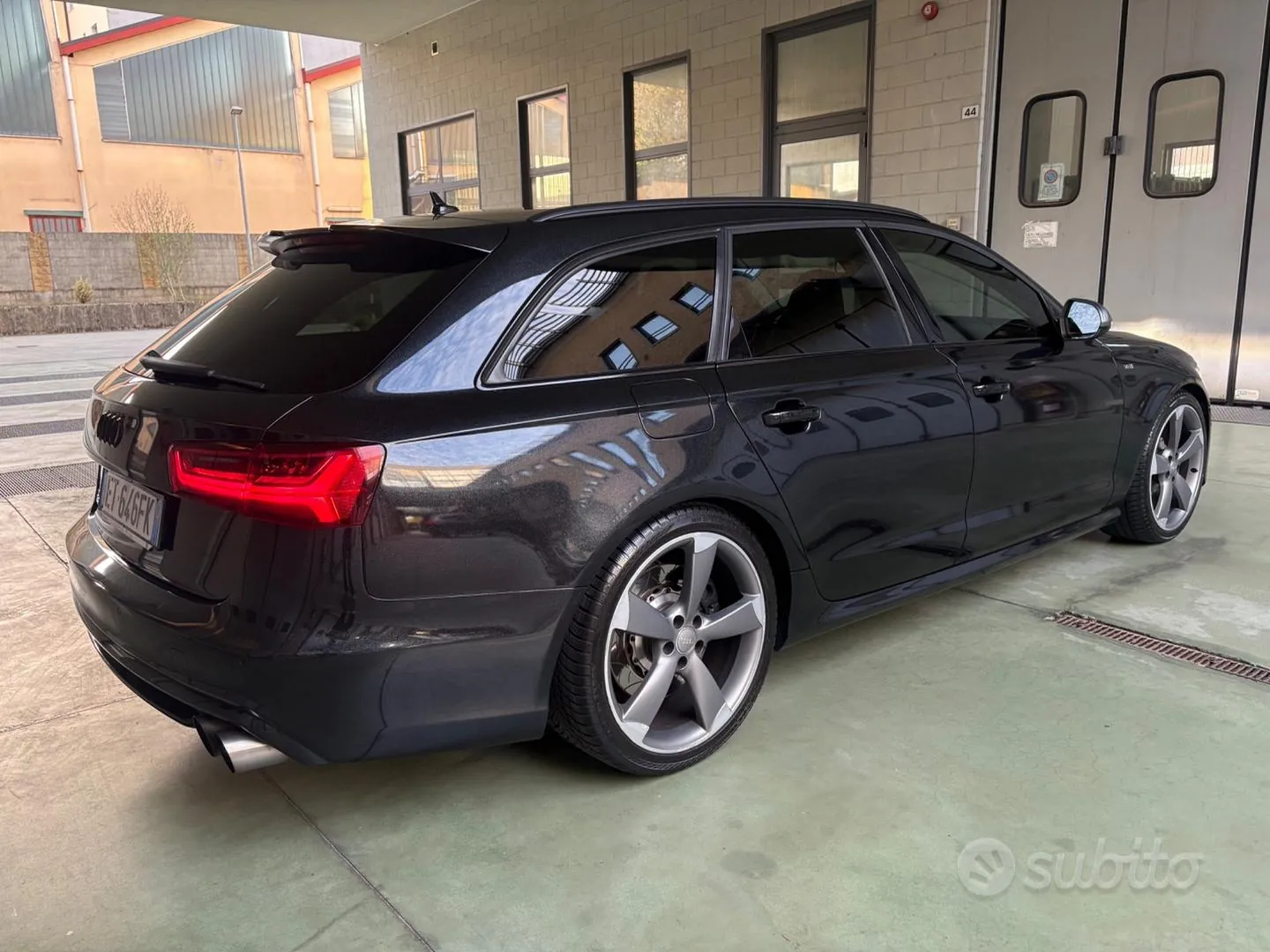 Audi A6 2014 photo 3