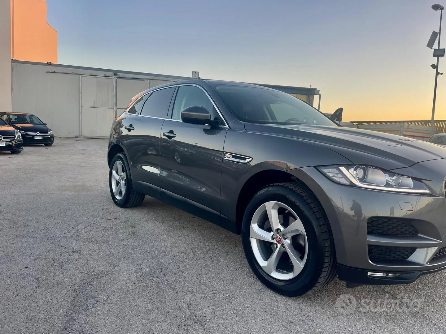 Jaguar F-Pace 2019 photo 3