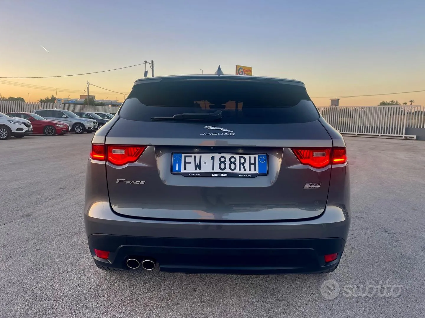 Jaguar F-Pace 2019 photo 4