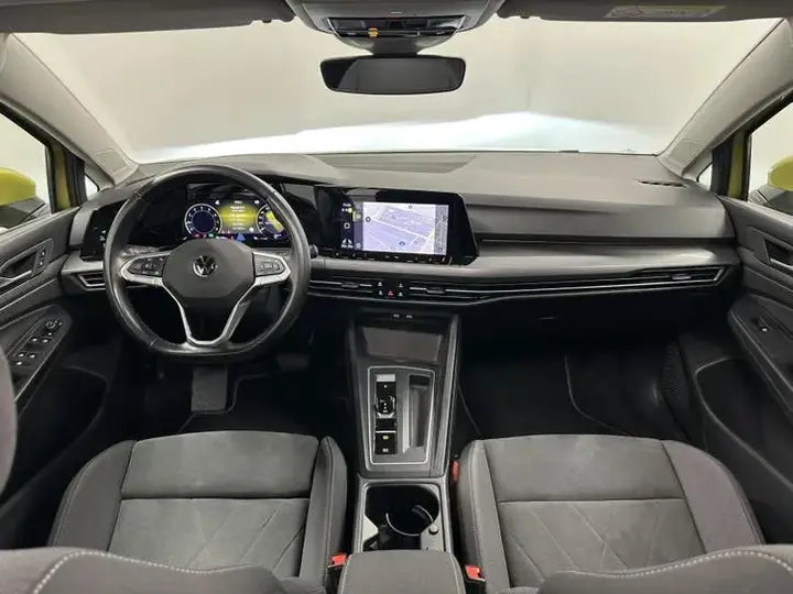 Volkswagen Golf 2020 photo 2