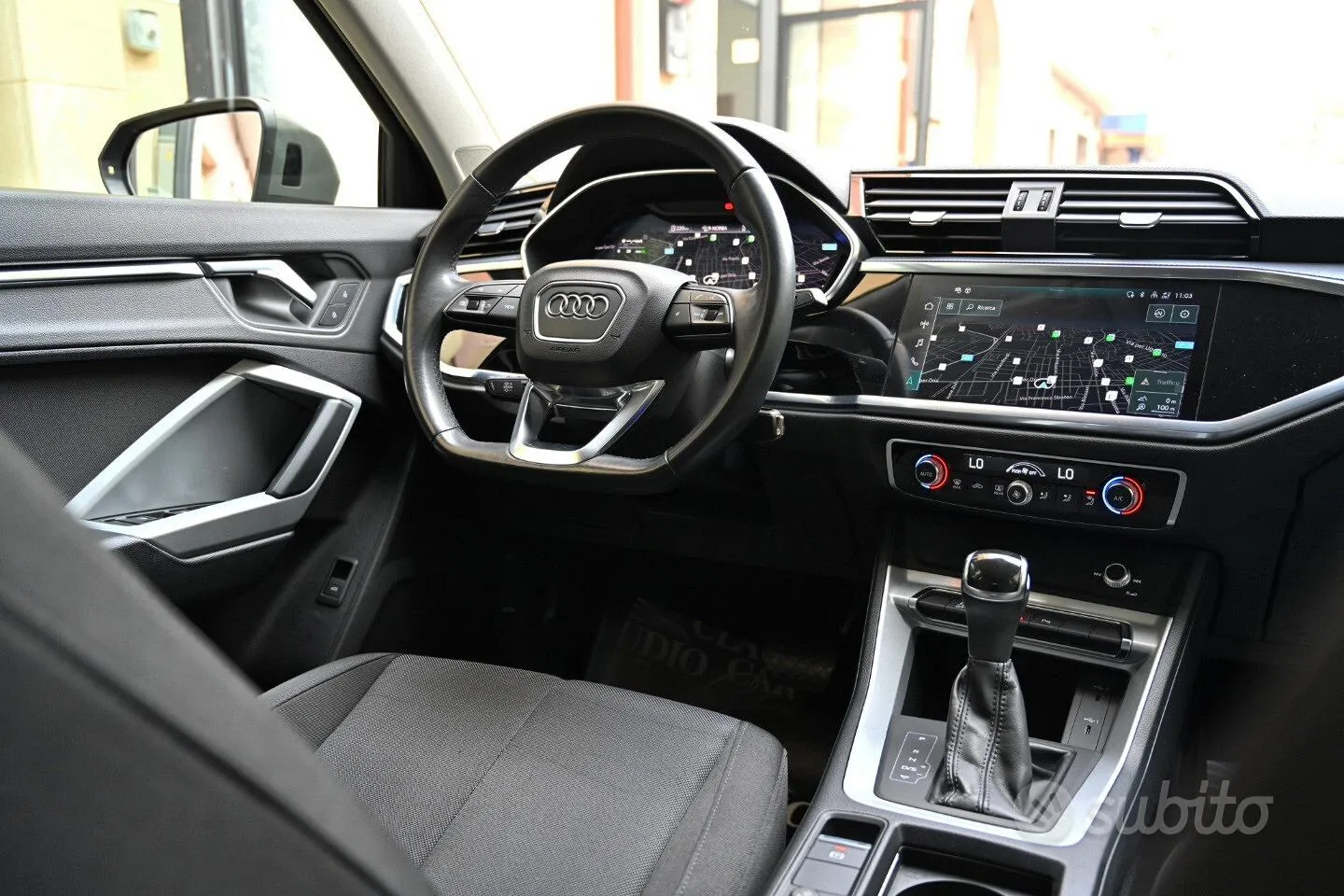 Audi Q3 2021 photo 5