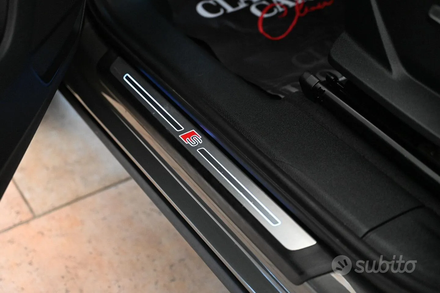 Audi Q3 2021 photo 2