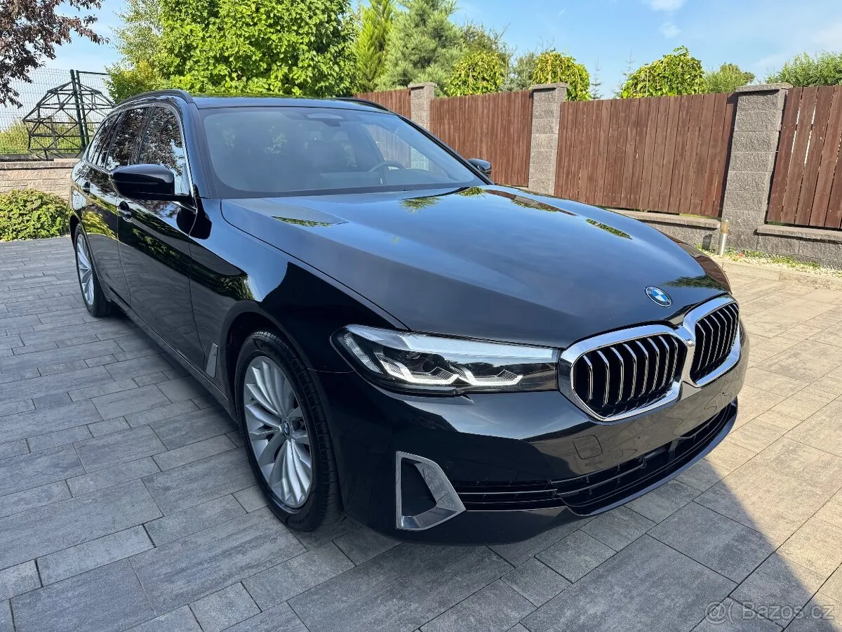 BMW 5 2023 photo 3