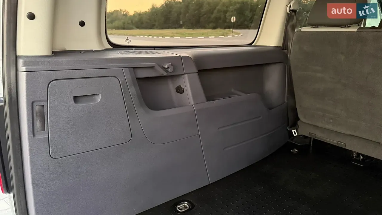 Volkswagen Caddy 2012 photo 4