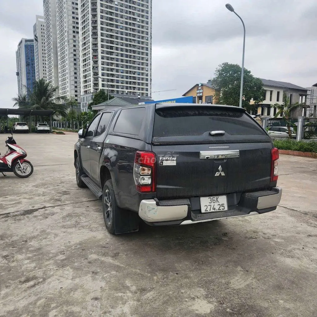 Mitsubishi Triton 2023 photo 2