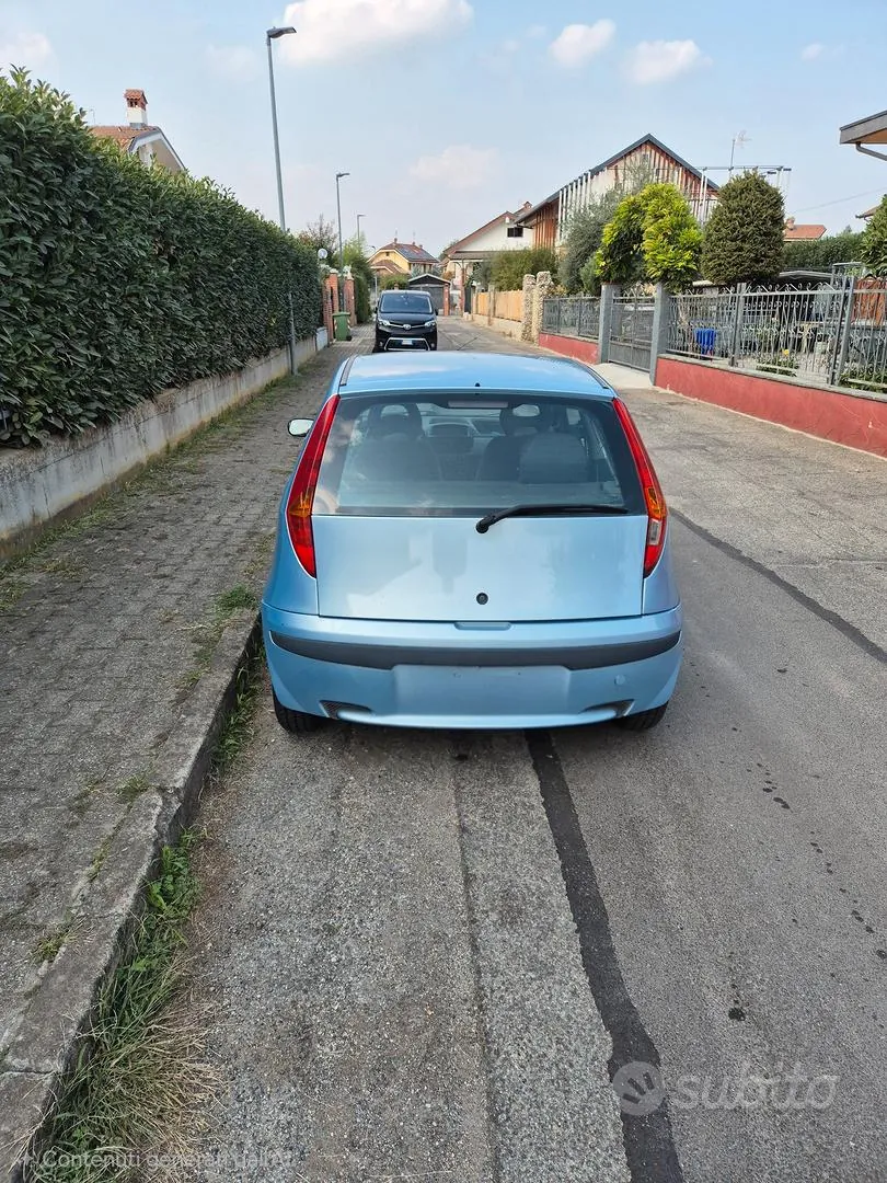 Fiat Punto 2001 photo 3