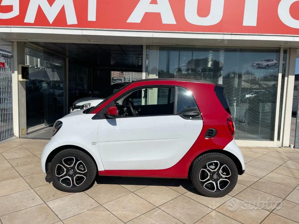 Smart Fortwo 2017 photo 2