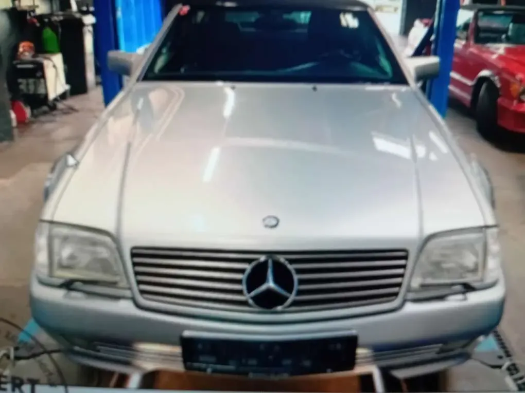 Mercedes-Benz Sl-Class