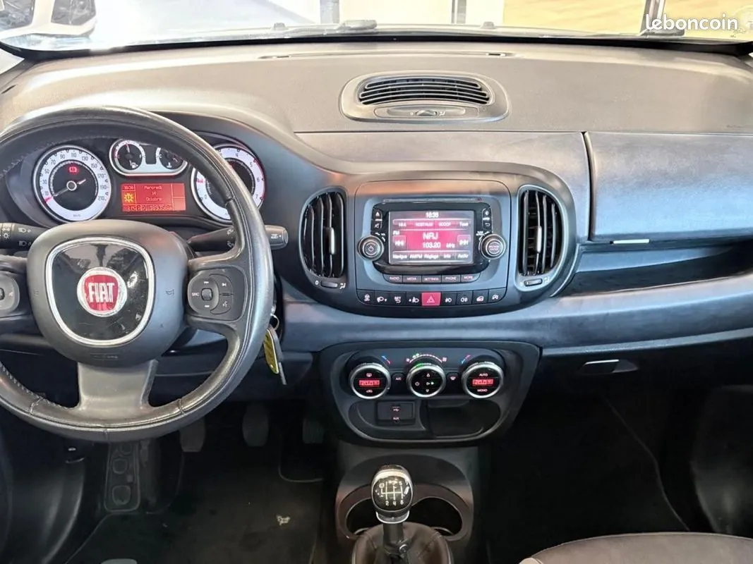 Fiat 500L 2013 photo 3
