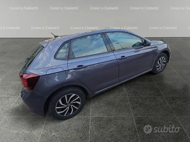 Volkswagen Polo 2023 photo 3