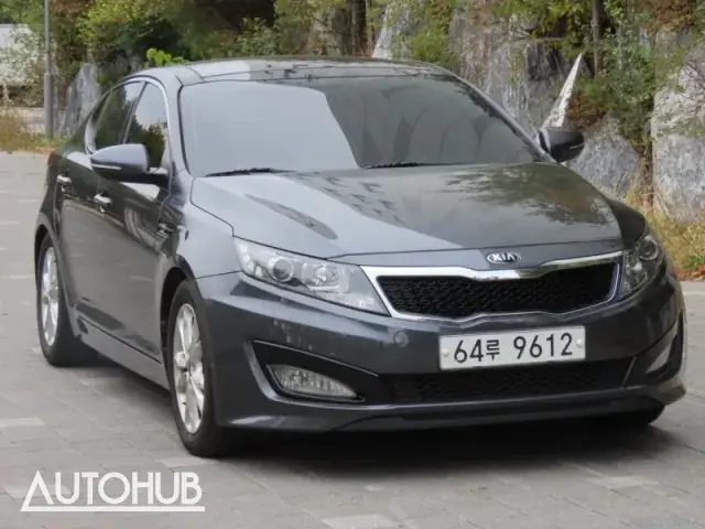 Kia K5 2013 photo 2