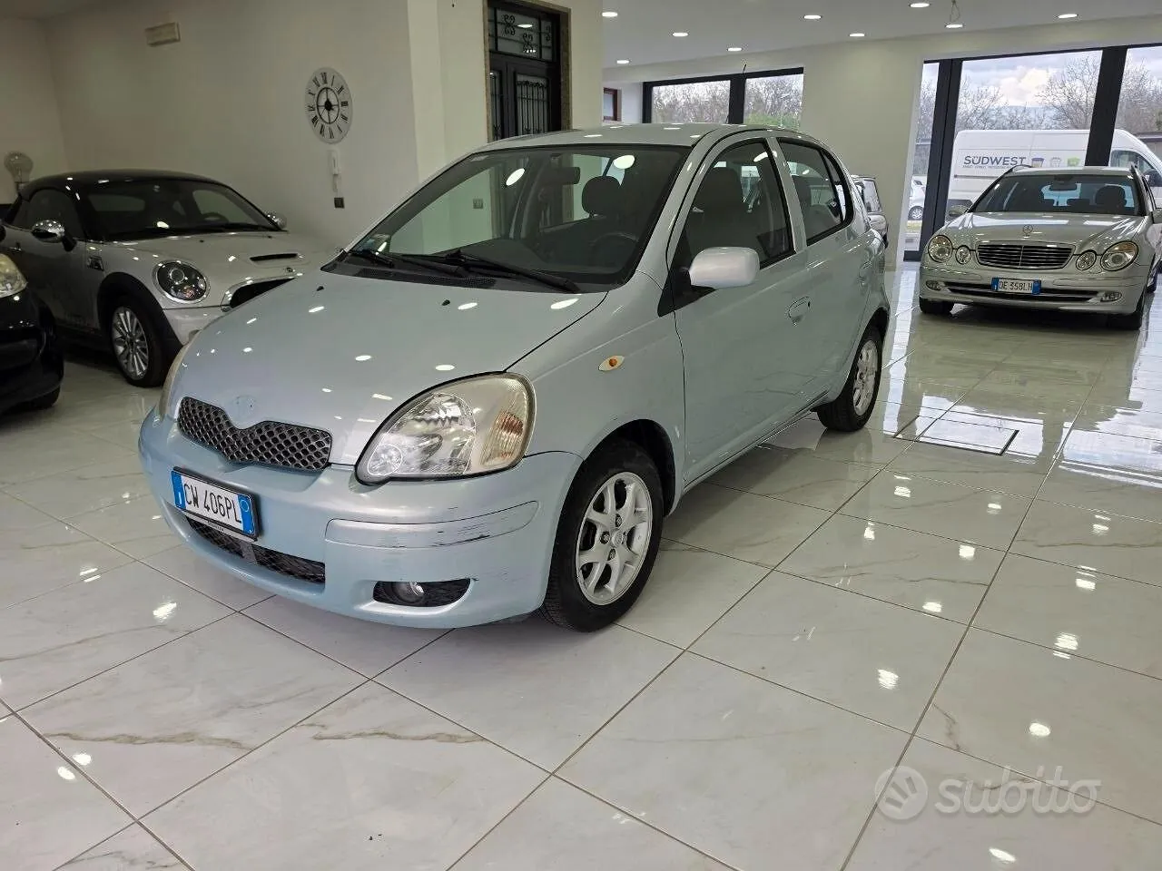Toyota Yaris 2005 photo 3