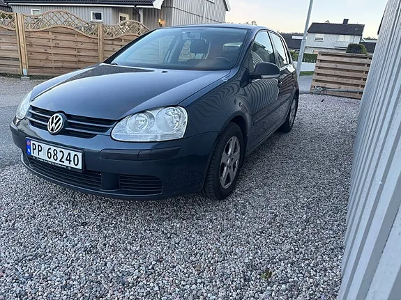 Volkswagen Golf V