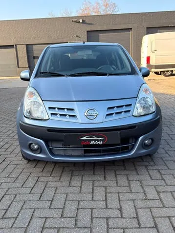Nissan Pixo