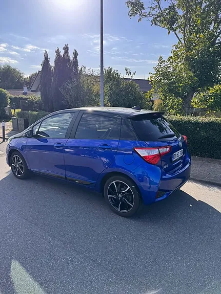 Toyota Yaris 2017 photo 4