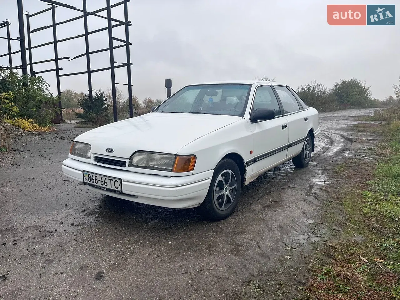 Ford Scorpio 1990 photo 3