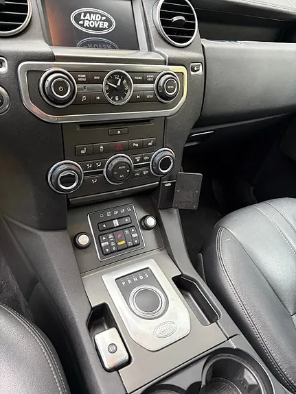 Land Rover Discovery 4