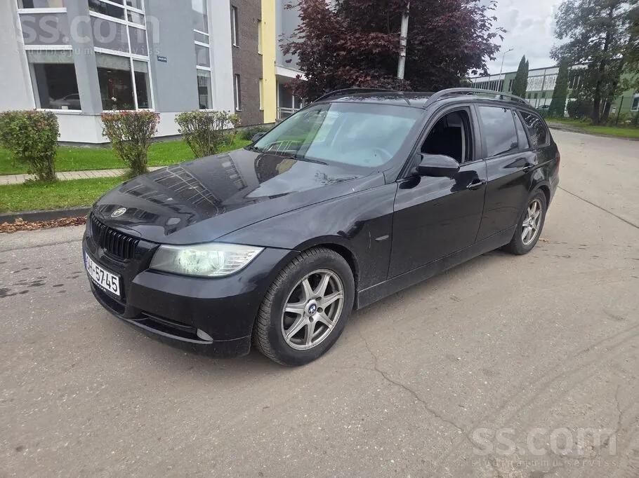 BMW 320