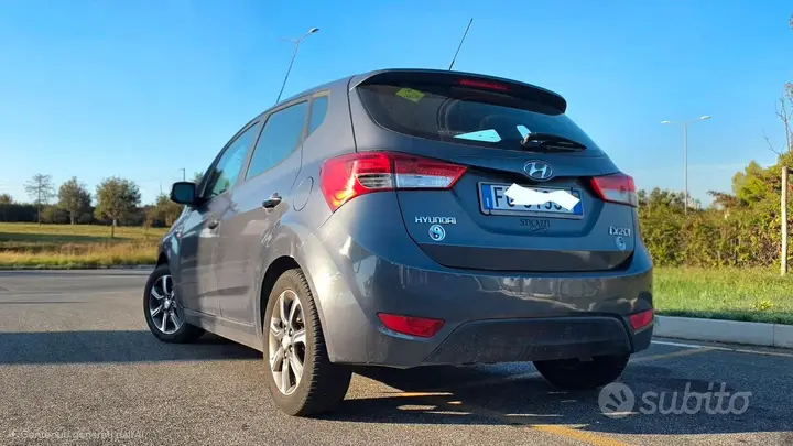 Hyundai Ix20 2017 photo 2