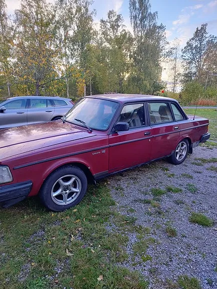 Volvo 240 1989 photo 3