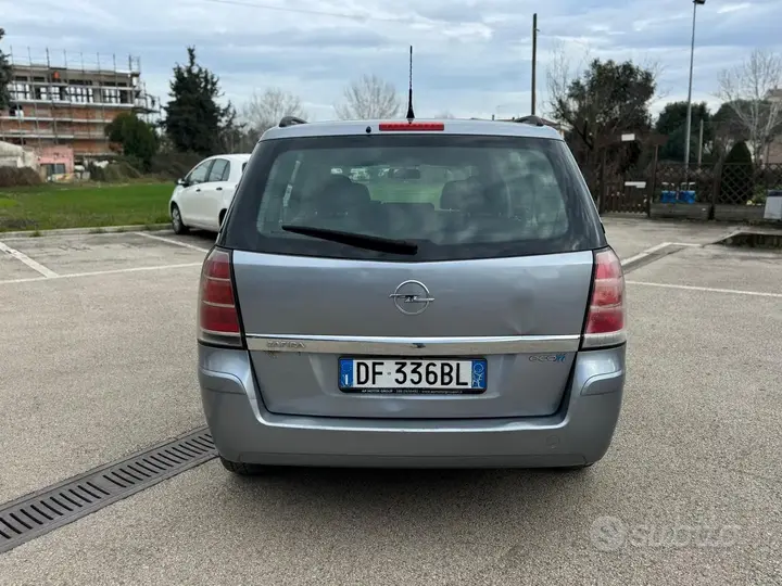 Opel Zafira 2006 photo 5