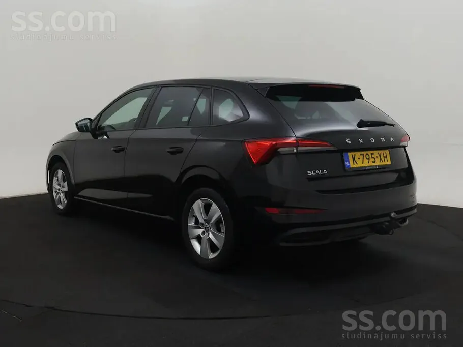 Skoda Scala 2021 photo 4