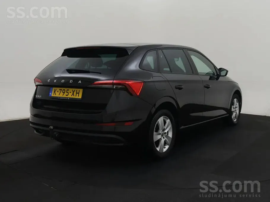 Skoda Scala 2021 photo 3