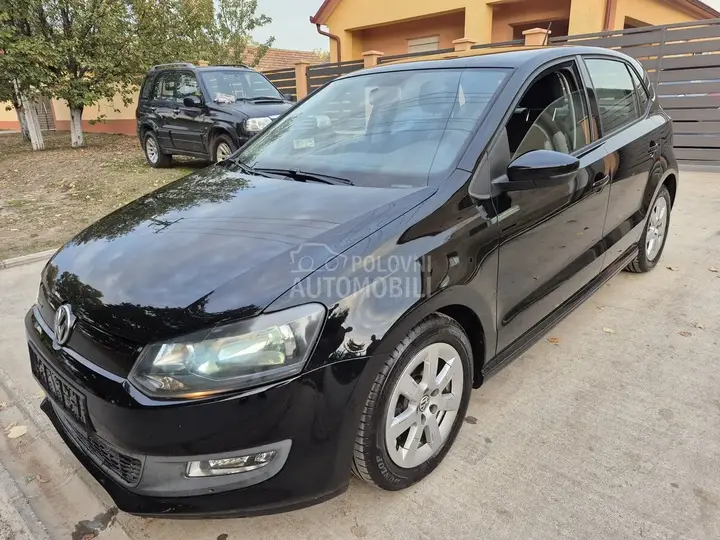Volkswagen Polo 2010 photo 5