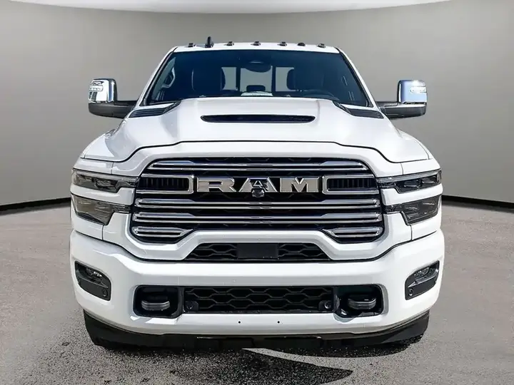 Ram 3500 2025 photo 2