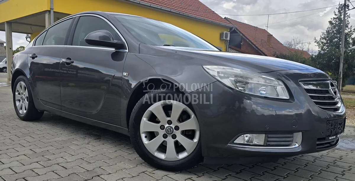 Opel Insignia