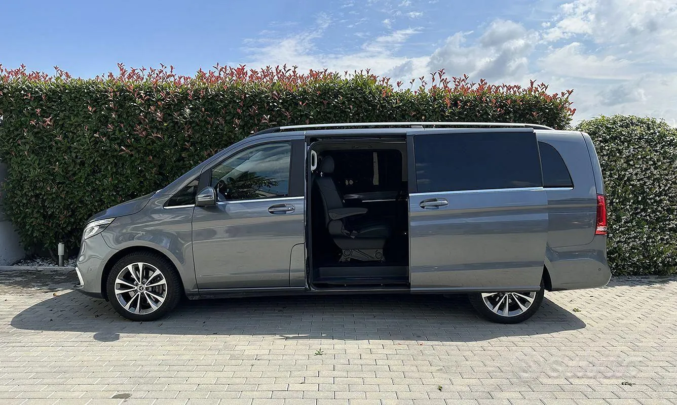 Mercedes-Benz V-Class 2021 photo 2