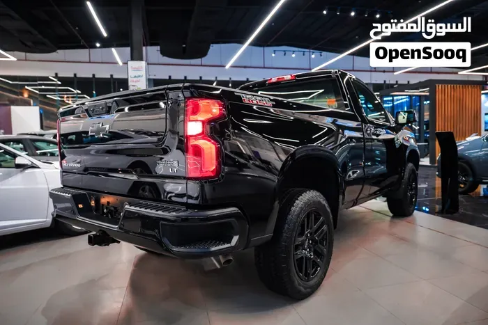 Chevrolet Silverado 2026 photo 4