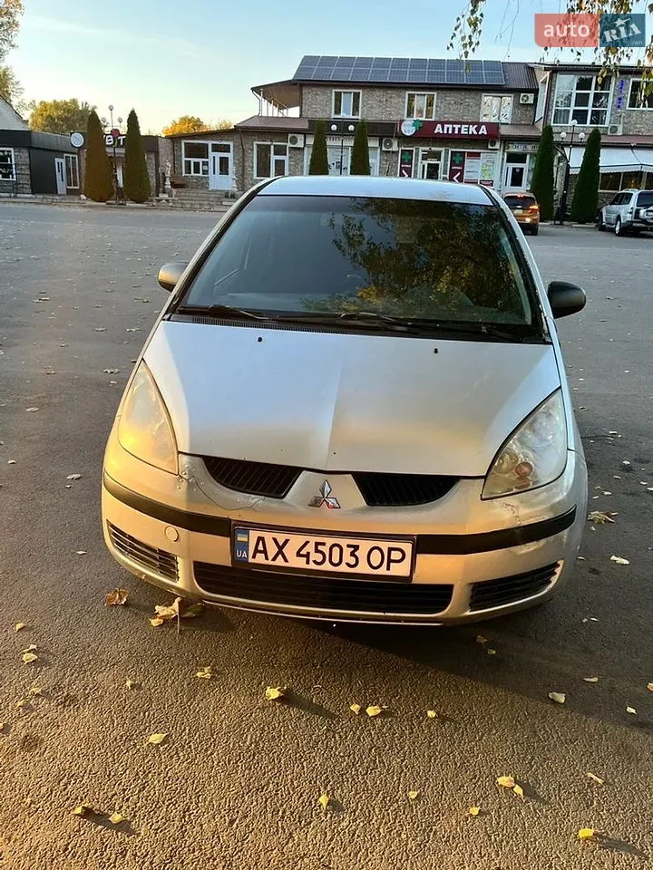 Mitsubishi Colt