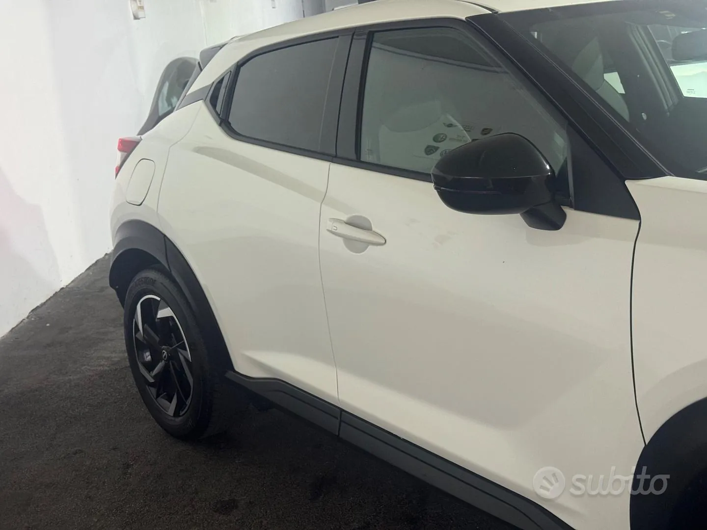 Nissan Juke 2023 photo 2
