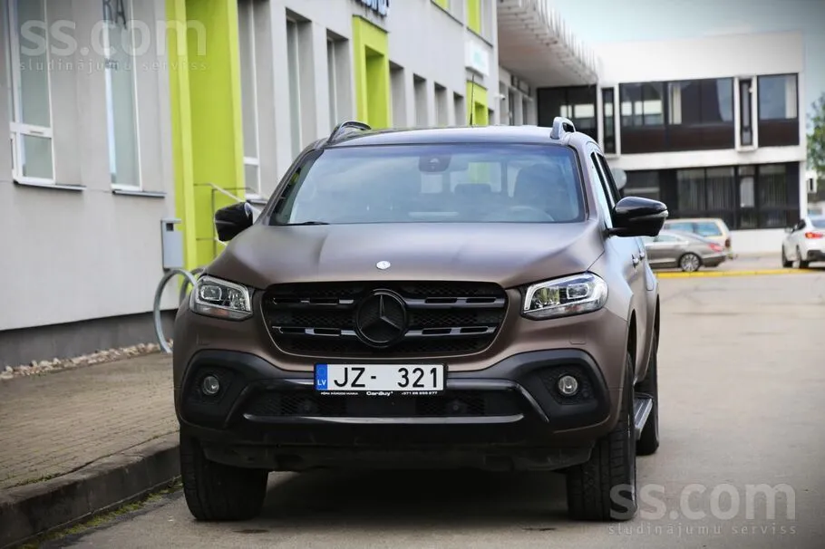 Mercedes-Benz X250