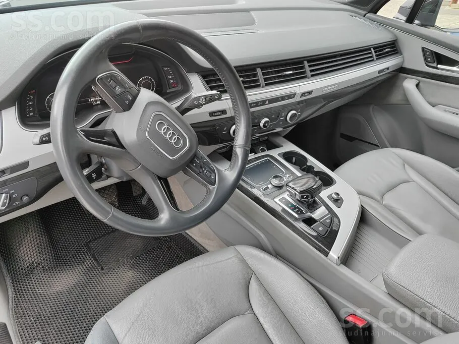Audi Q7 2019 photo 3
