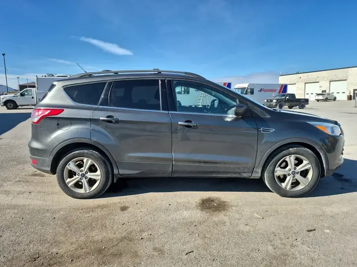 Ford Escape 2016 photo 4