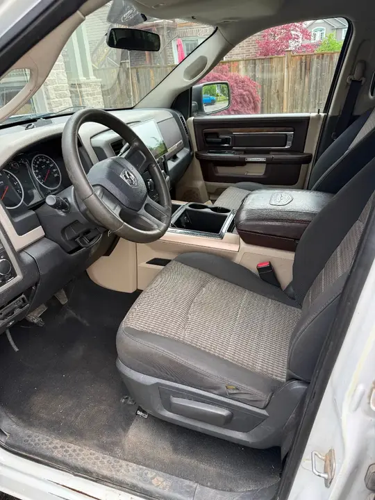 Dodge Ram 1500 2010 photo 5