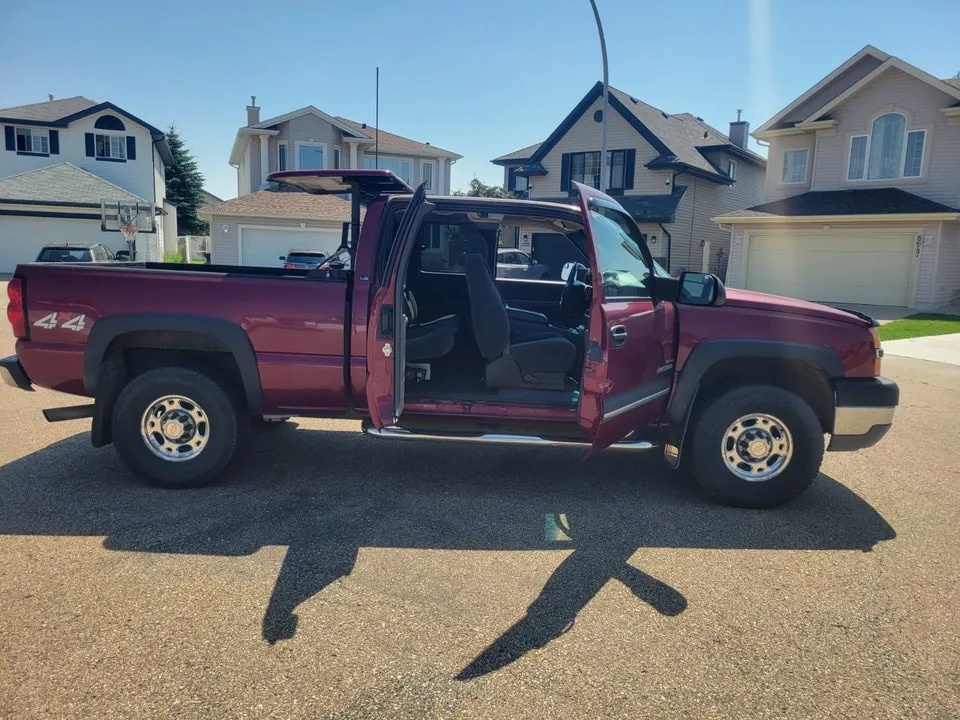 Chevrolet Silverado Hd 2004 photo 4