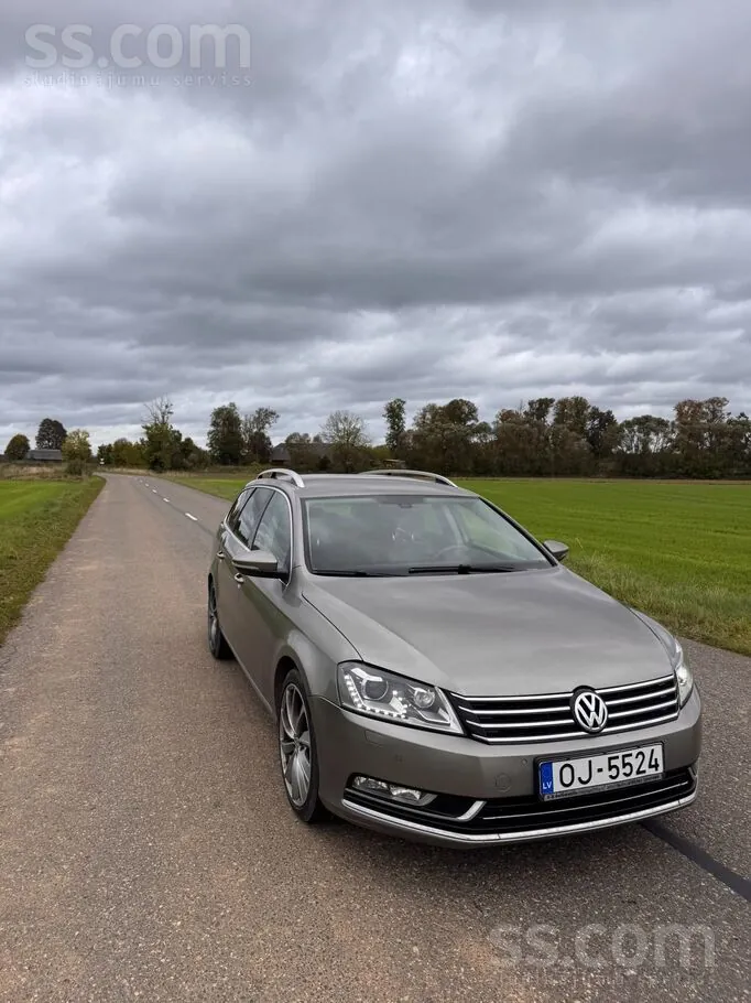 Volkswagen Passat 2012 photo 3