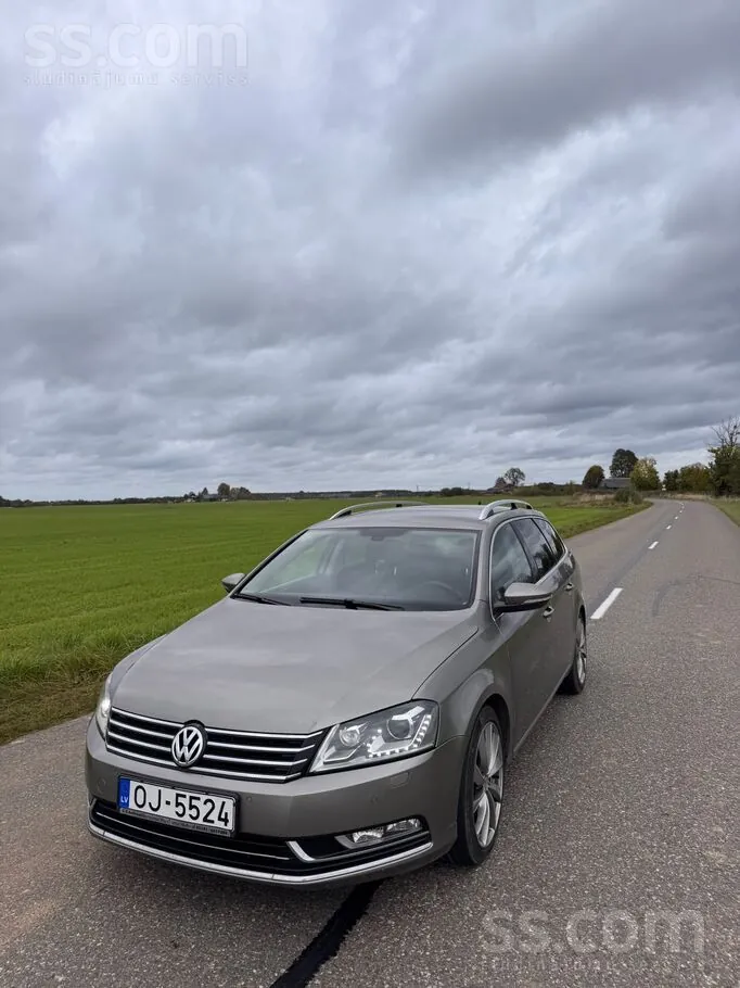 Volkswagen Passat 2012 photo 5