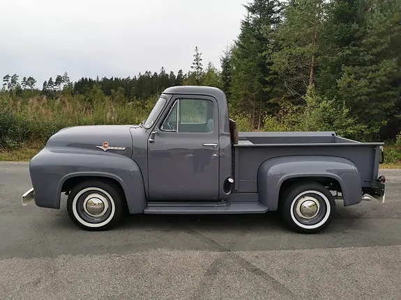 Ford F-100 1953 photo 4