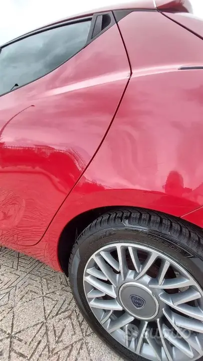 Lancia Ypsilon 2025 photo 2