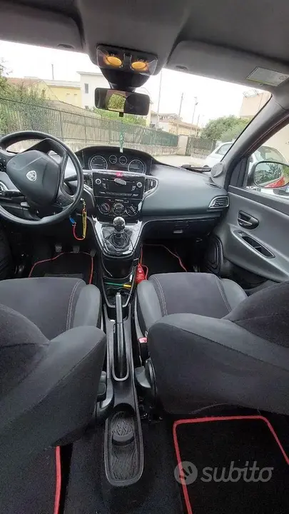 Lancia Ypsilon 2025 photo 4