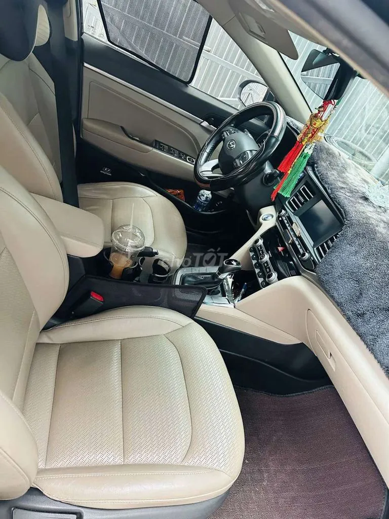 Hyundai Elantra 2019 photo 5