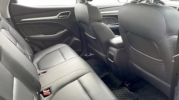 MG Zs Ev 2021 photo 5